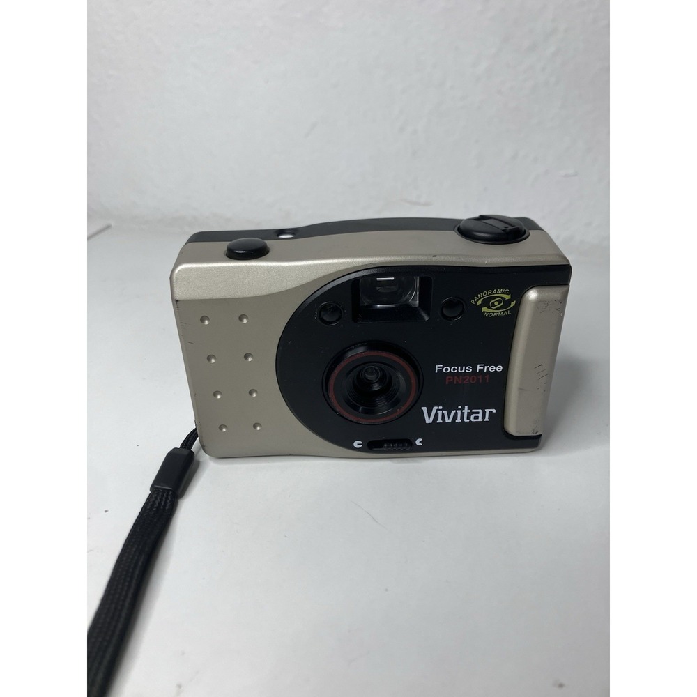 Vivitar Focus Free PN2011 35mm Film Point/Shoot Camera